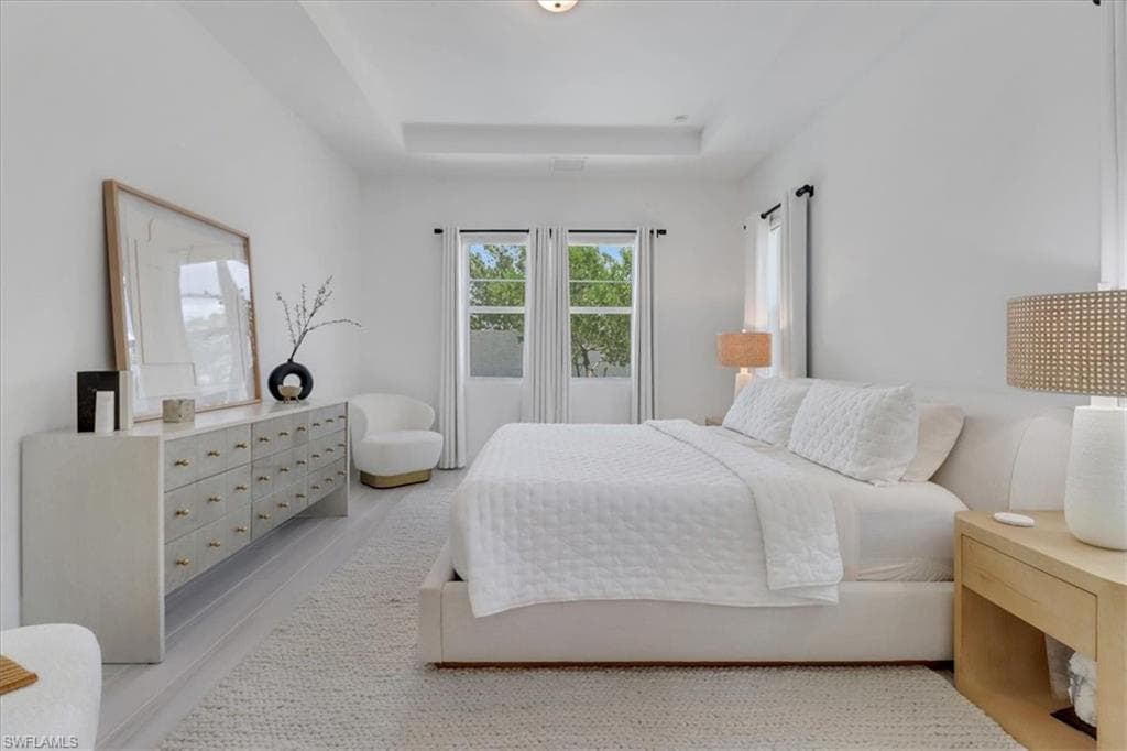 3652 Sapphire Cove Cir, Naples, FL 34114-16