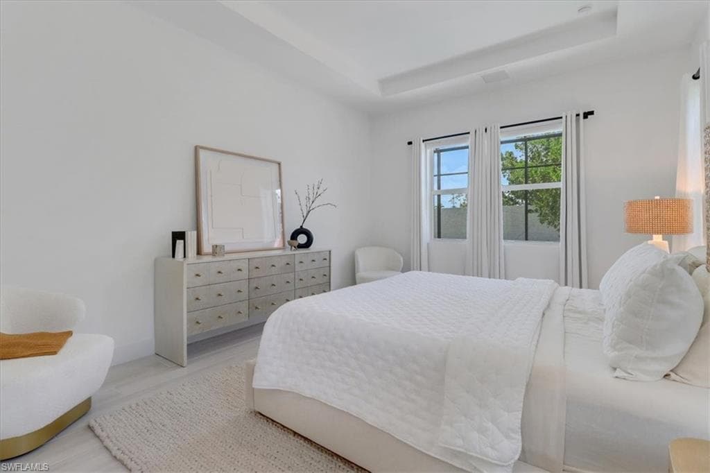 3652 Sapphire Cove Cir, Naples, FL 34114-17