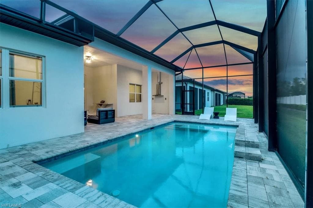 3652 Sapphire Cove Cir, Naples, FL 34114-35