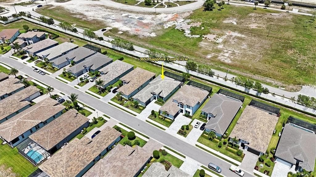 3652 Sapphire Cove Cir, Naples, FL 34114-48