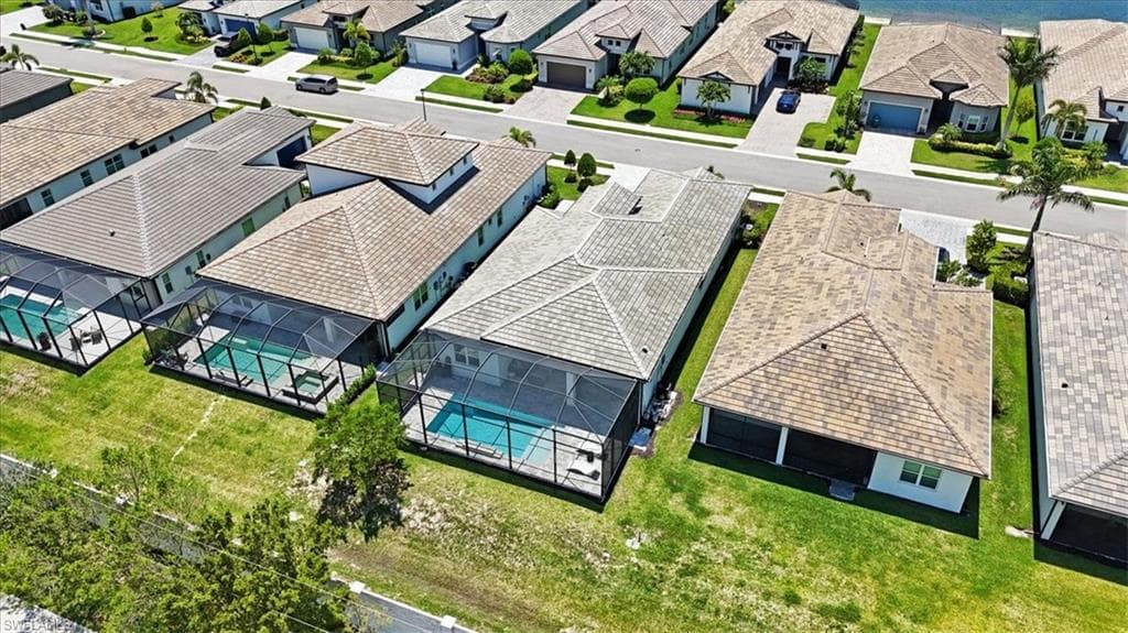 3652 Sapphire Cove Cir, Naples, FL 34114-50