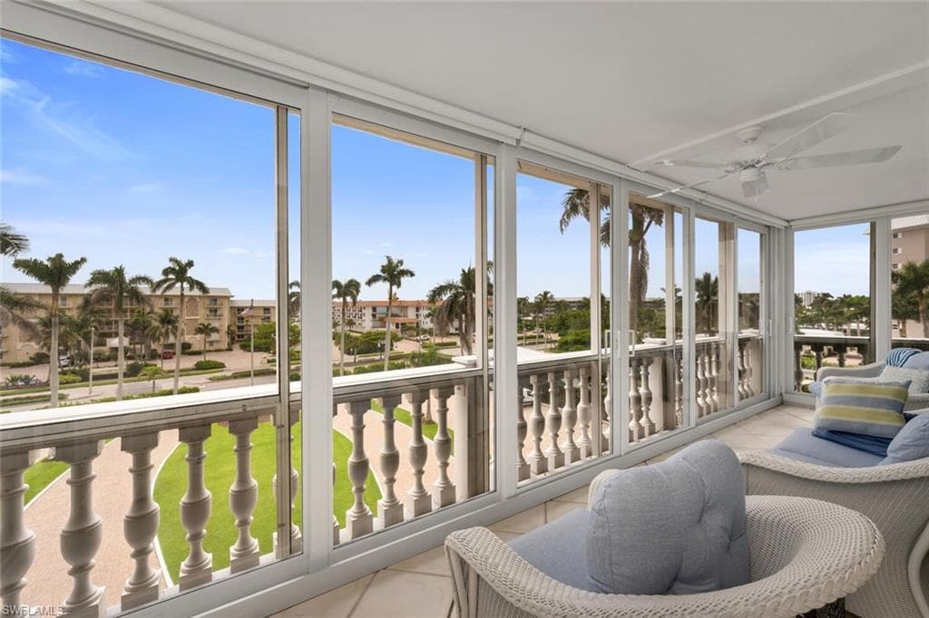3003 Gulf Shore Blvd N 404, Naples, FL 34103-19