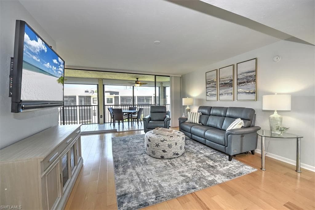 929 Collier Ct B401, Marco Island, FL 34145-10