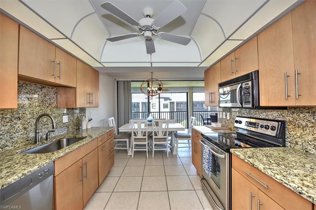 929 Collier Ct B401, Marco Island, FL 34145-14