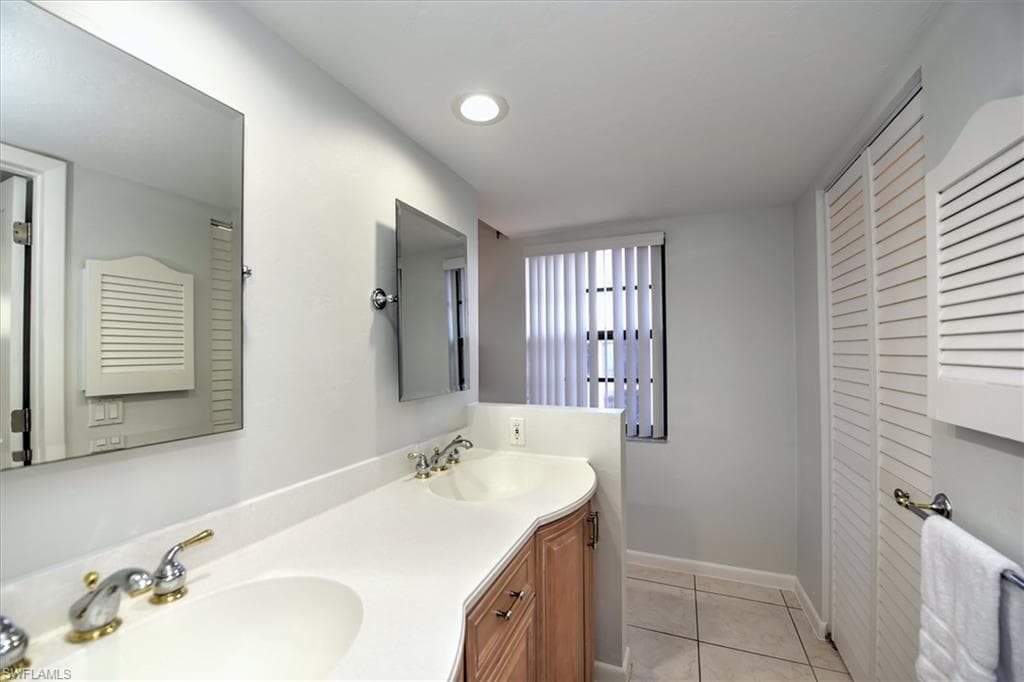 929 Collier Ct B401, Marco Island, FL 34145-16