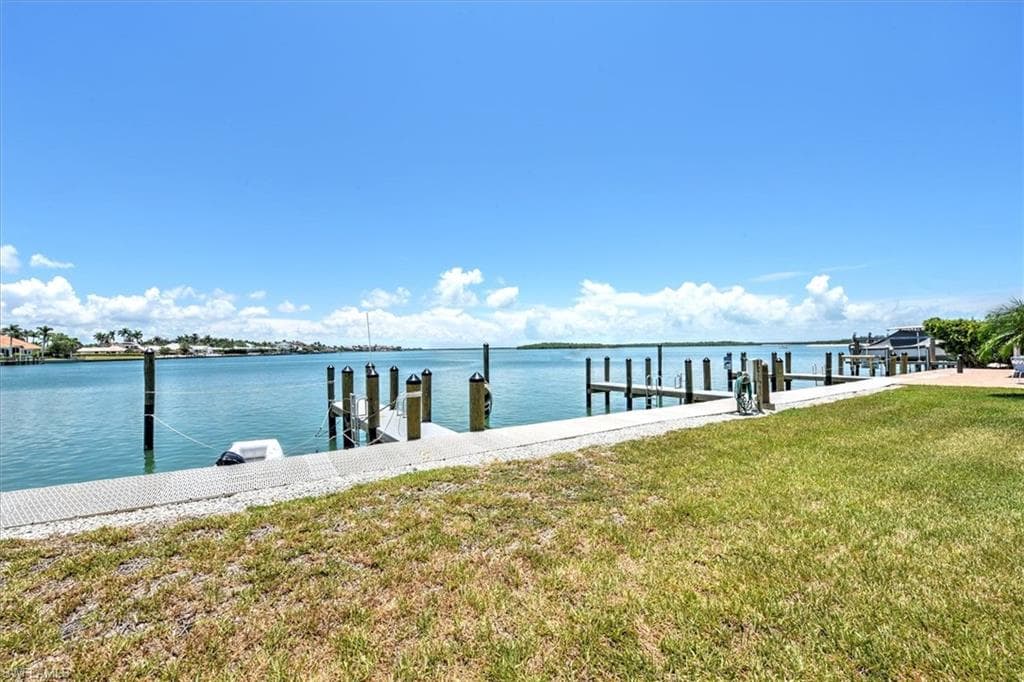 929 Collier Ct B401, Marco Island, FL 34145-28