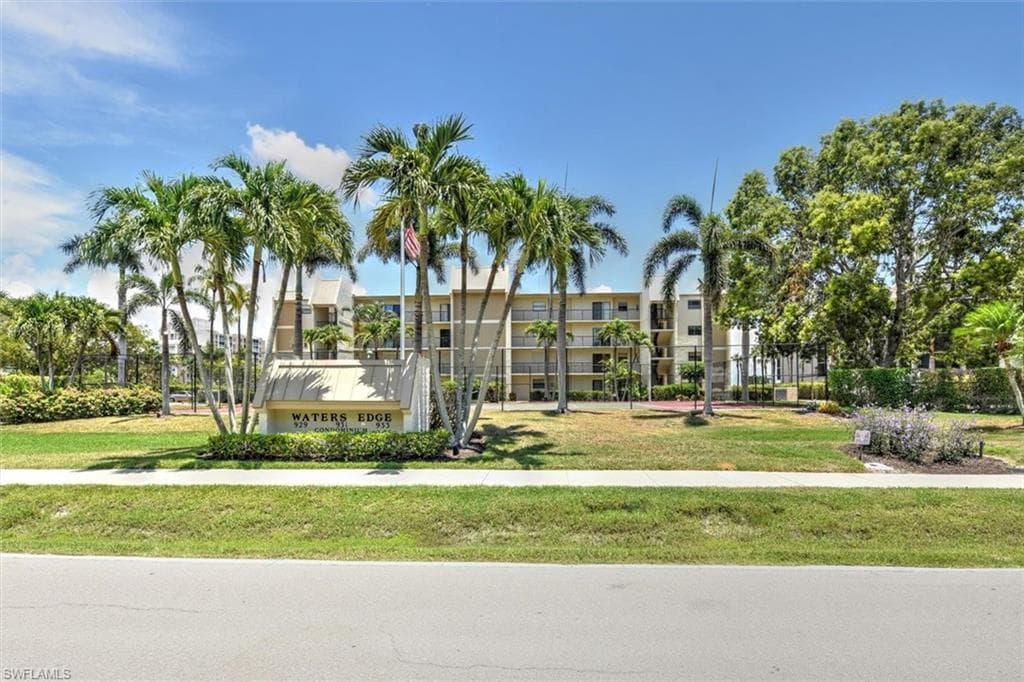 929 Collier Ct B401, Marco Island, FL 34145-3