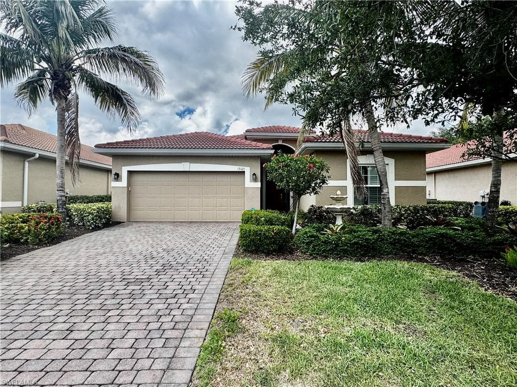 13105 Silver Thorn Loop, North Fort Myers, FL 33903-1