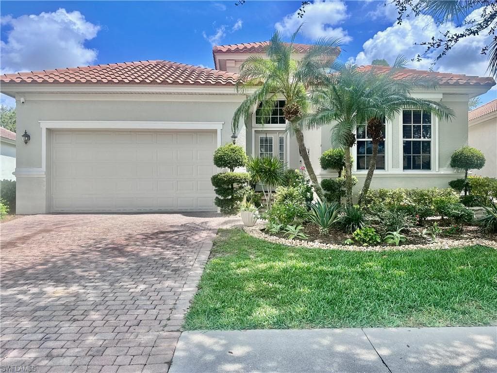 5489 Whispering Willow Way, Fort Myers, FL 33908-38