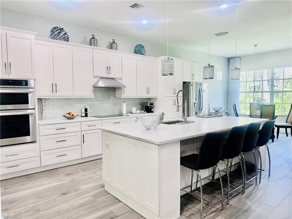 5489 Whispering Willow Way, Fort Myers, FL 33908-6