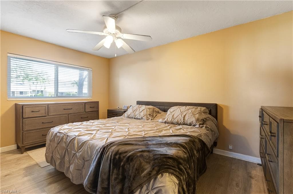 2100 Barkeley Ln 1, Fort Myers, FL 33907-9