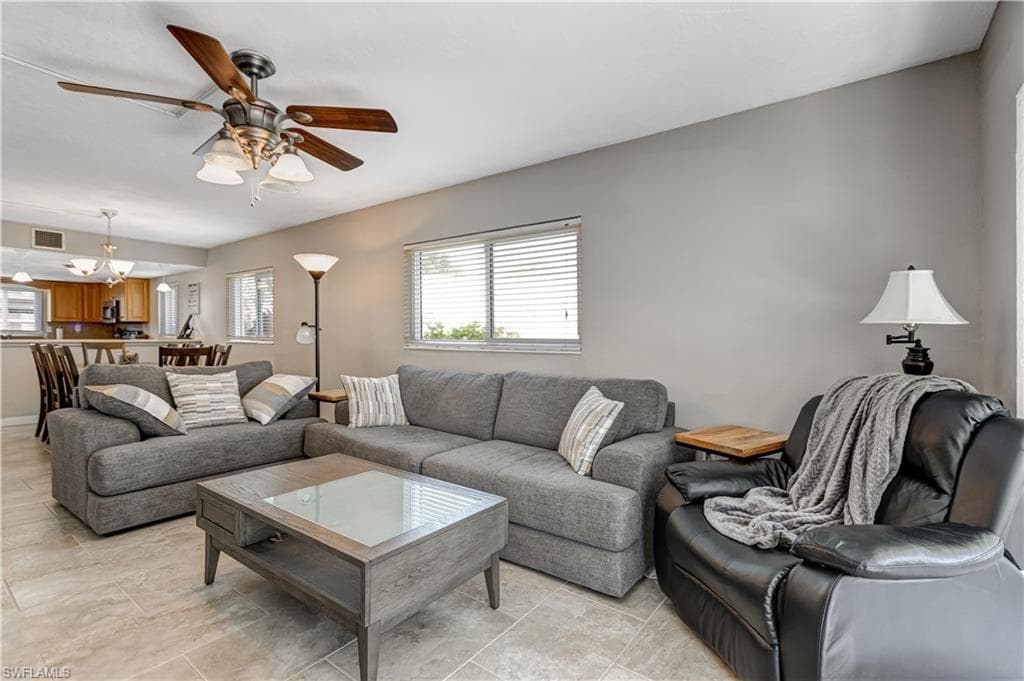 2100 Barkeley Ln 1, Fort Myers, FL 33907-15