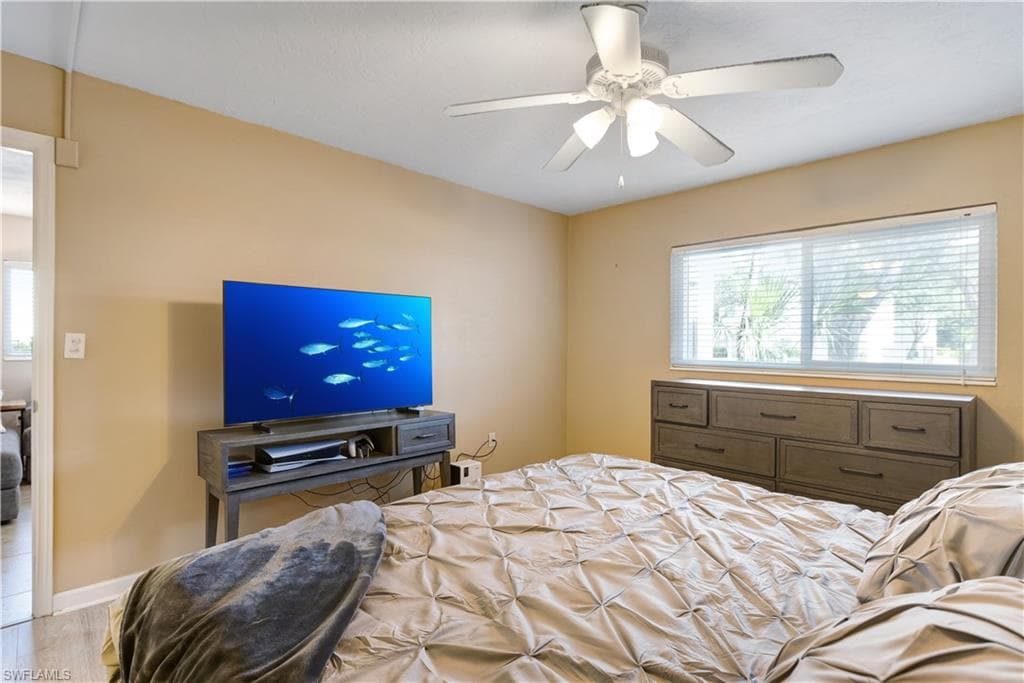 2100 Barkeley Ln 1, Fort Myers, FL 33907-16