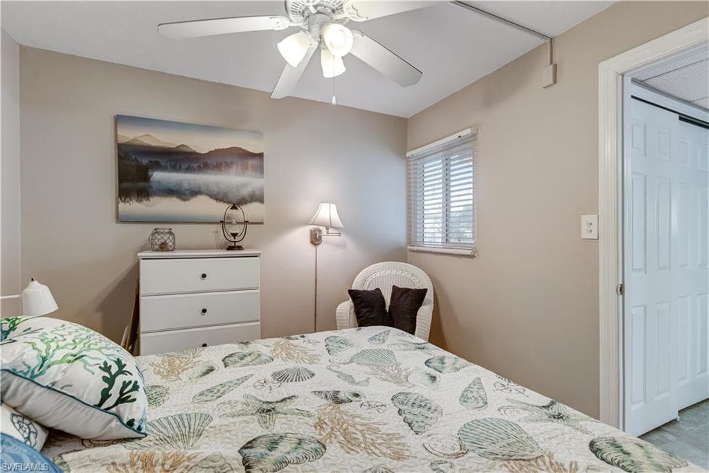 2100 Barkeley Ln 1, Fort Myers, FL 33907-17