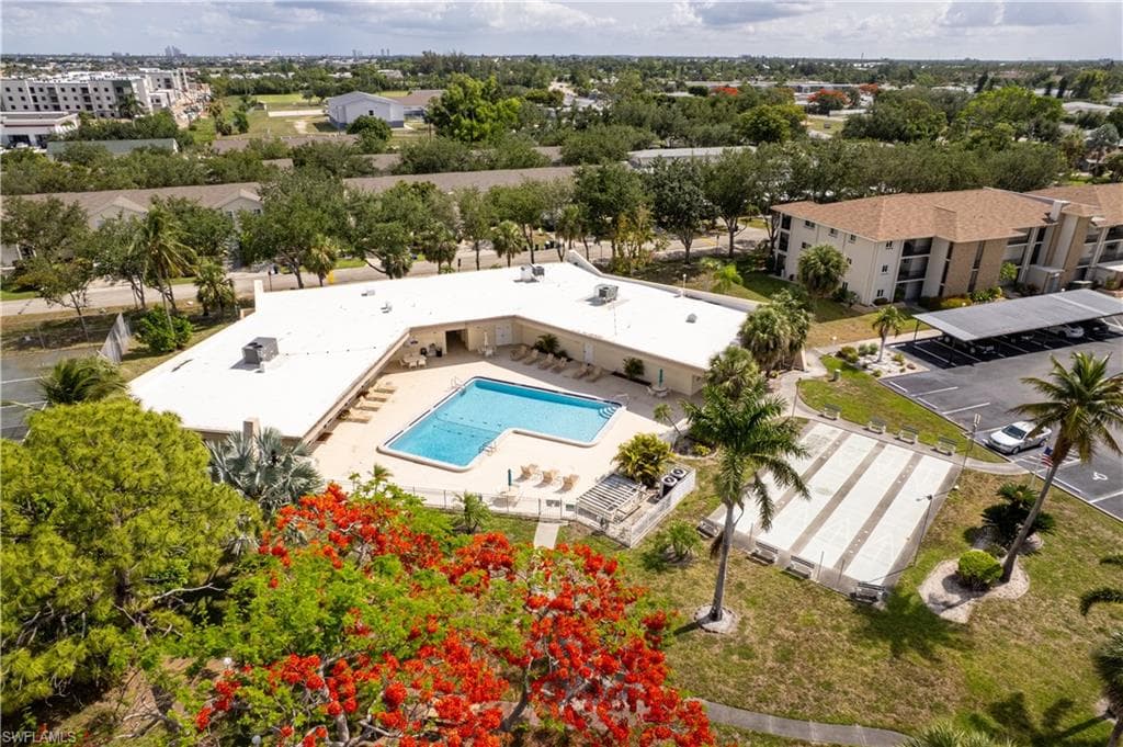 2100 Barkeley Ln 1, Fort Myers, FL 33907-32