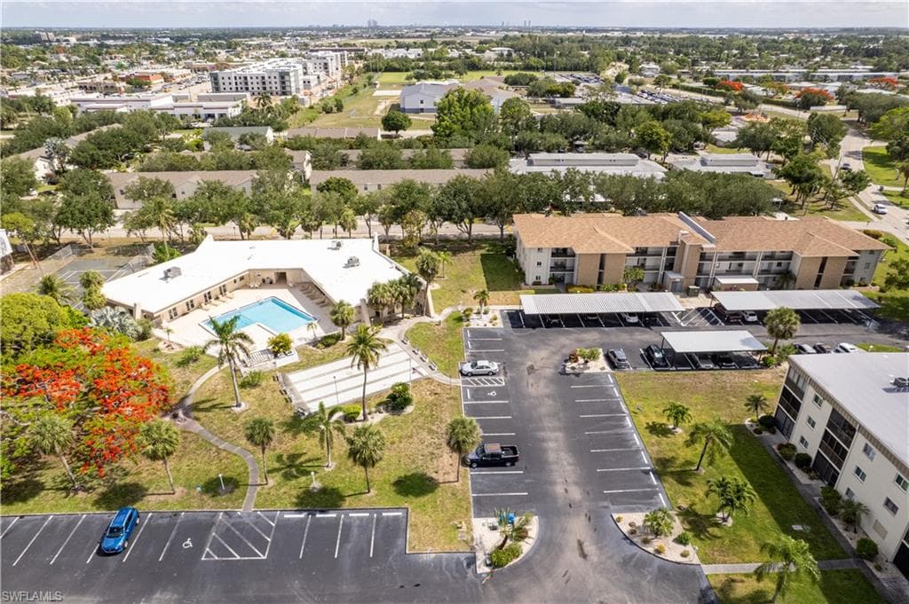 2100 Barkeley Ln 1, Fort Myers, FL 33907-33