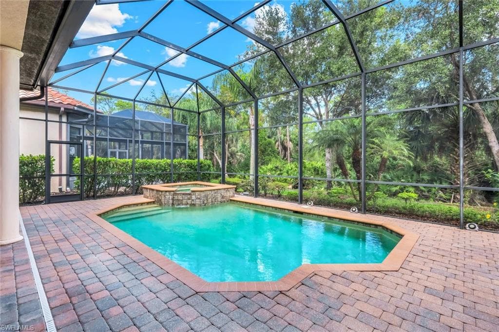 6419 Vivaldi Ct, Naples, FL 34113-17