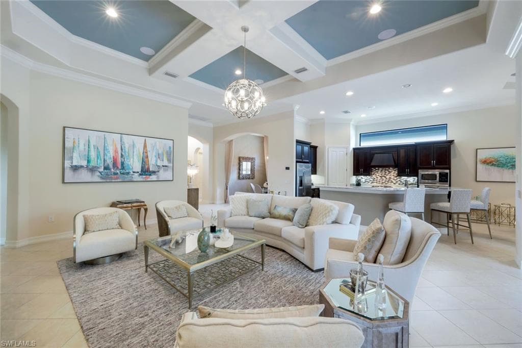 6419 Vivaldi Ct, Naples, FL 34113-3