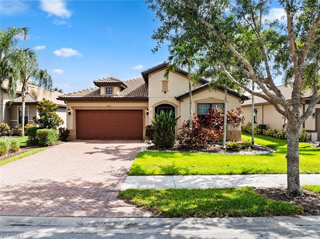 6236 Victory Dr, Ave Maria, FL 34142-2