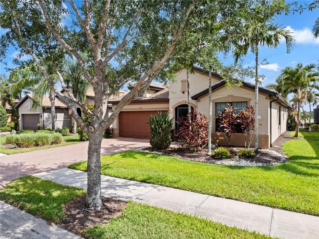 6236 Victory Dr, Ave Maria, FL 34142-4