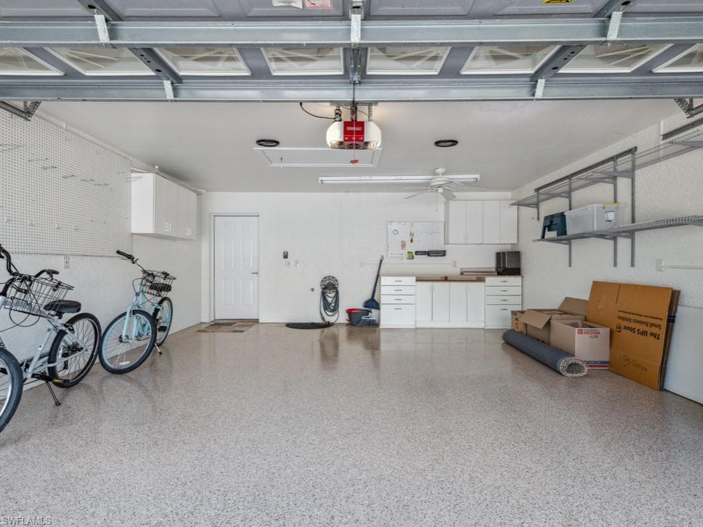 5643 Sandlewood Ct 2001, Naples, FL 34110-20