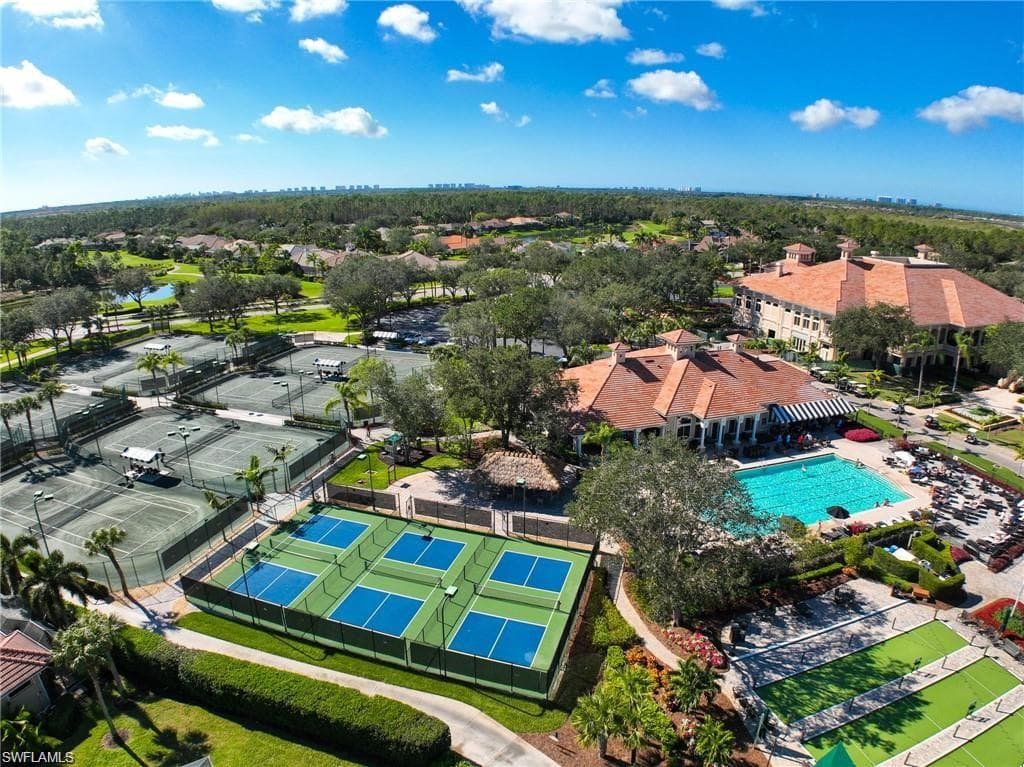 5643 Sandlewood Ct 2001, Naples, FL 34110-33