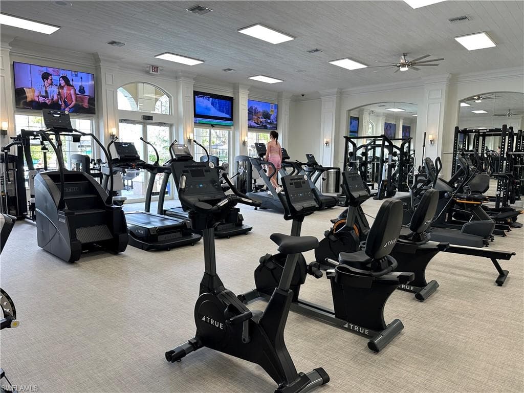5643 Sandlewood Ct 2001, Naples, FL 34110-46