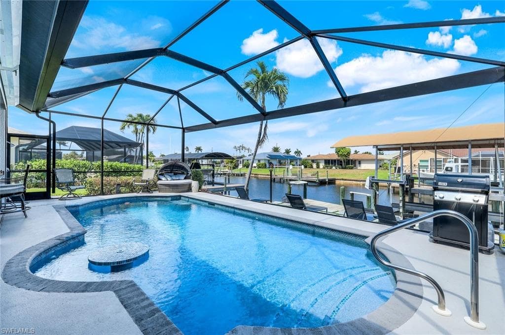 3347 19th Ave, Cape Coral, FL 33904-39