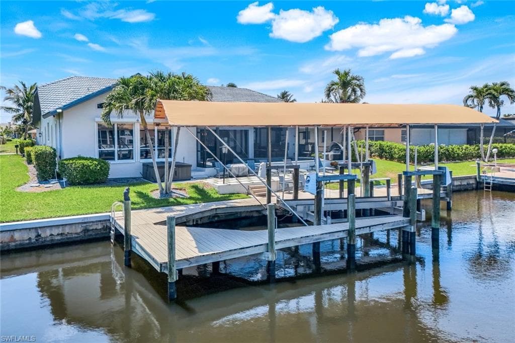 3347 19th Ave, Cape Coral, FL 33904-6