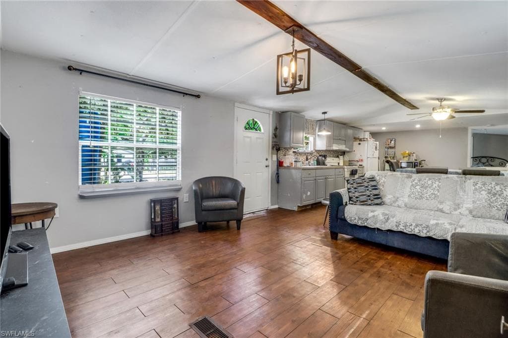1222 Apache Ave, Labelle, FL 33935-13