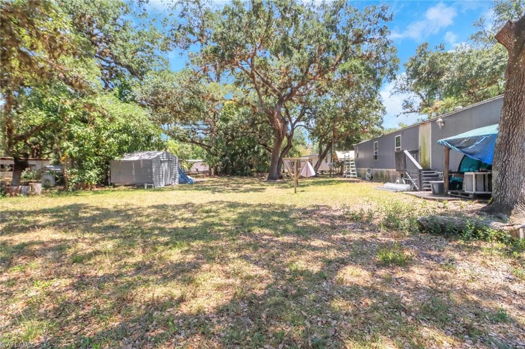 1222 Apache Ave, Labelle, FL 33935-35