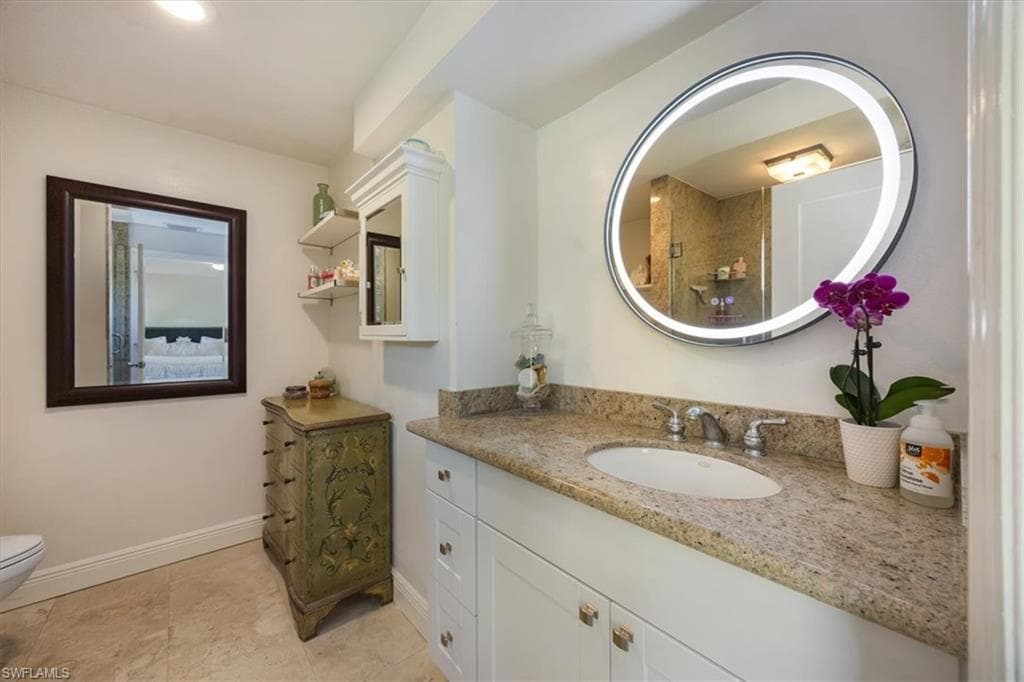 2777 Clipper Way, Naples, FL 34104-11