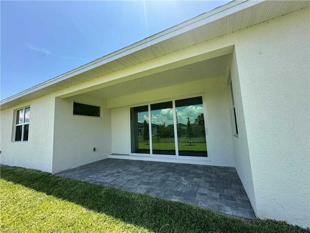 4155 38th Ave, Cape Coral, FL 33993-24