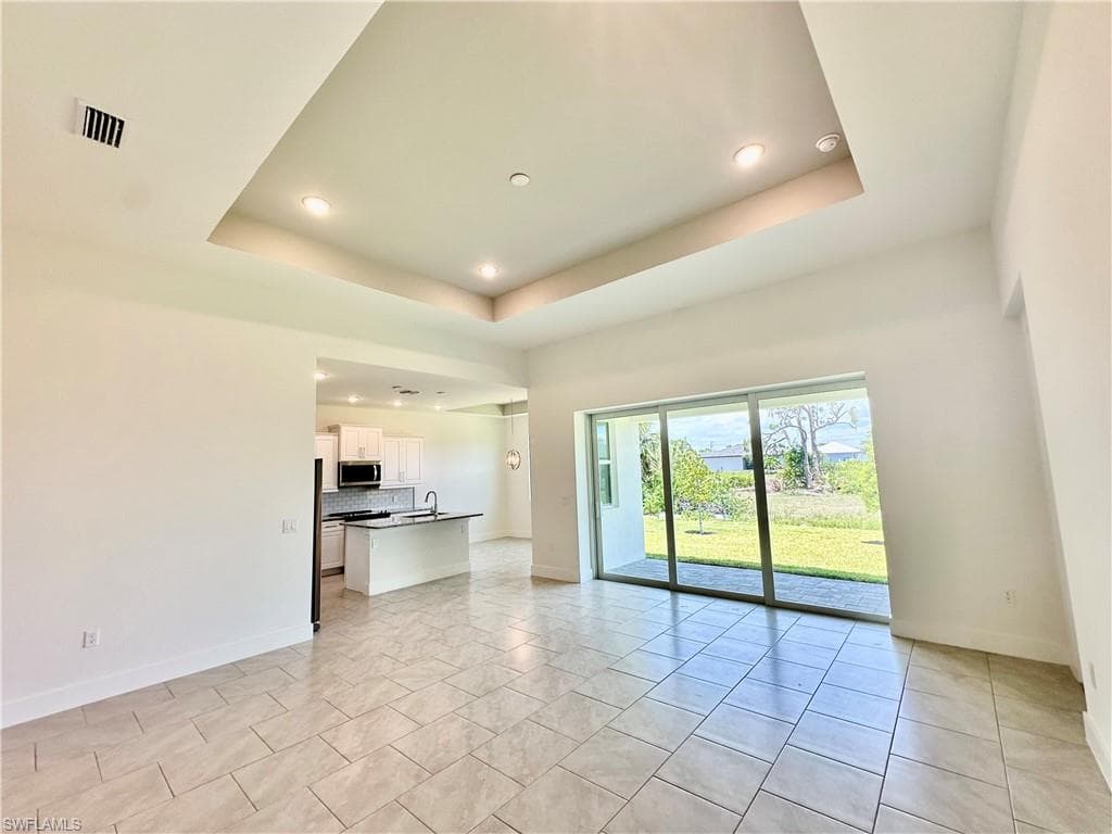 4155 38th Ave, Cape Coral, FL 33993-6