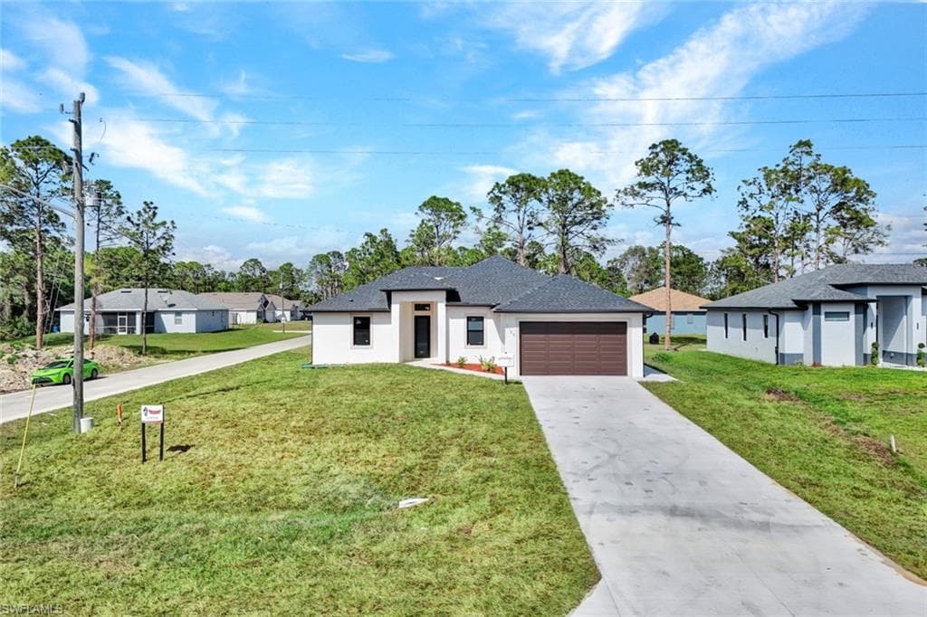 3159 Sunshine Blvd, Lehigh Acres, FL 33971-25