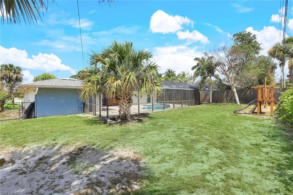 79 Constitution Dr, Naples, FL 34112-30