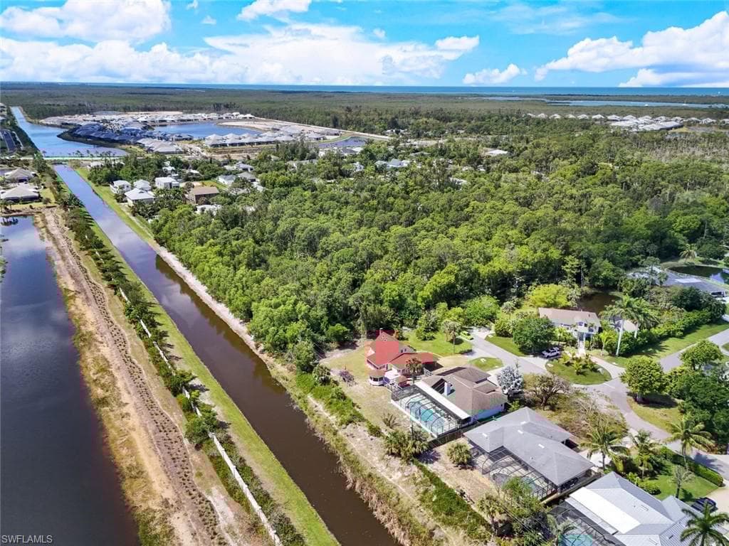 79 Constitution Dr, Naples, FL 34112-36