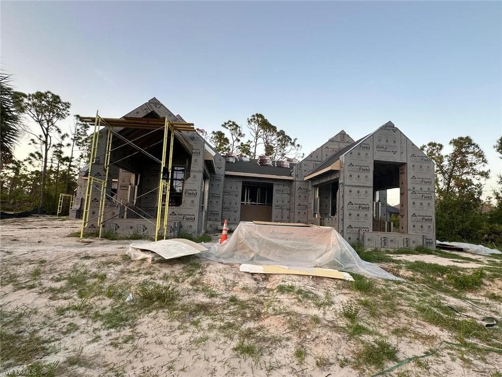 8468 Maitland St, Port Charlotte, FL 33981-5