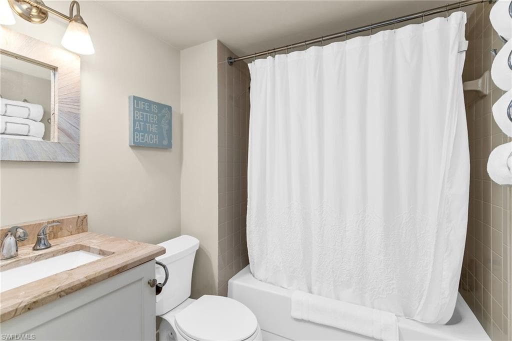 741 Collier Blvd 302, Marco Island, FL 34145-18