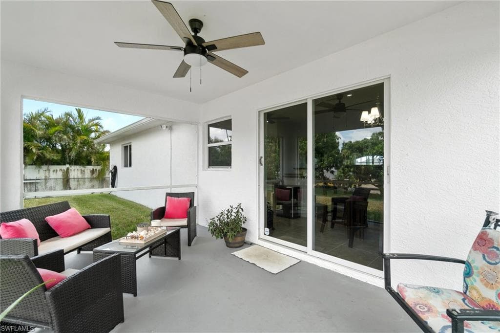 2833 4th Ave, Cape Coral, FL 33993-21