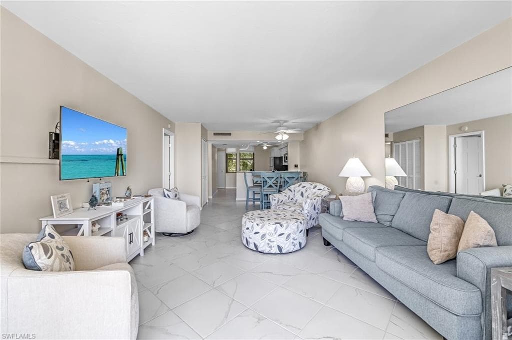 440 Seaview Ct 405, Marco Island, FL 34145-9