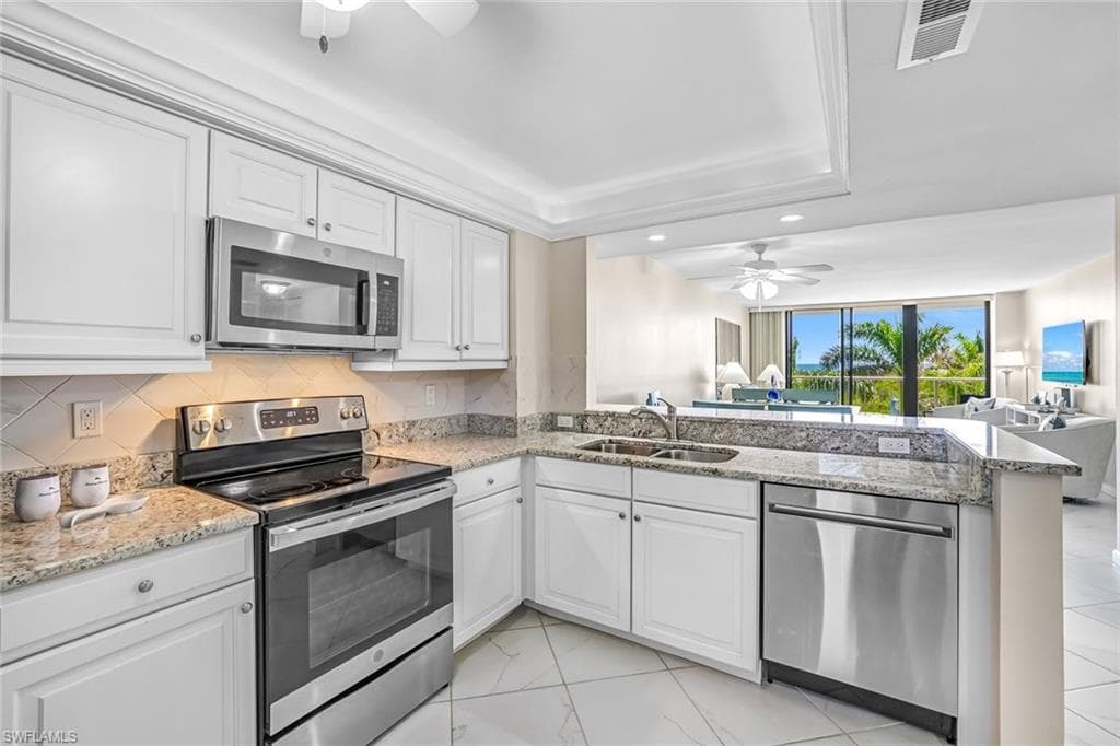 440 Seaview Ct 405, Marco Island, FL 34145-12