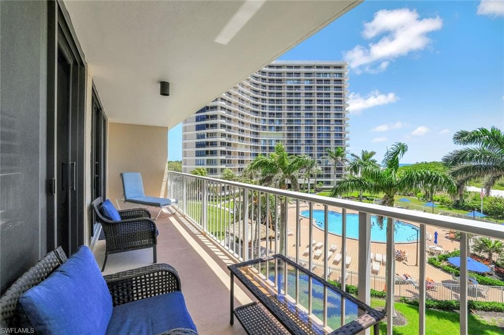 440 Seaview Ct 405, Marco Island, FL 34145-22