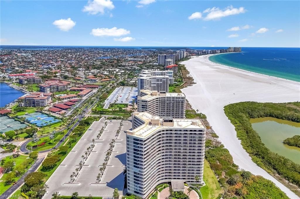 440 Seaview Ct 405, Marco Island, FL 34145-24