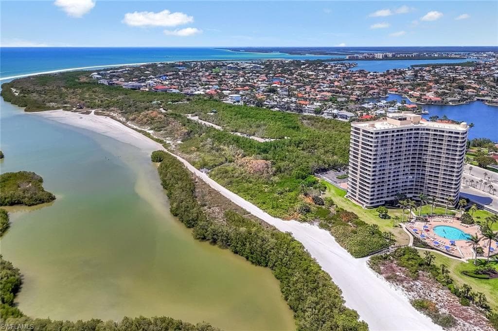 440 Seaview Ct 405, Marco Island, FL 34145-29
