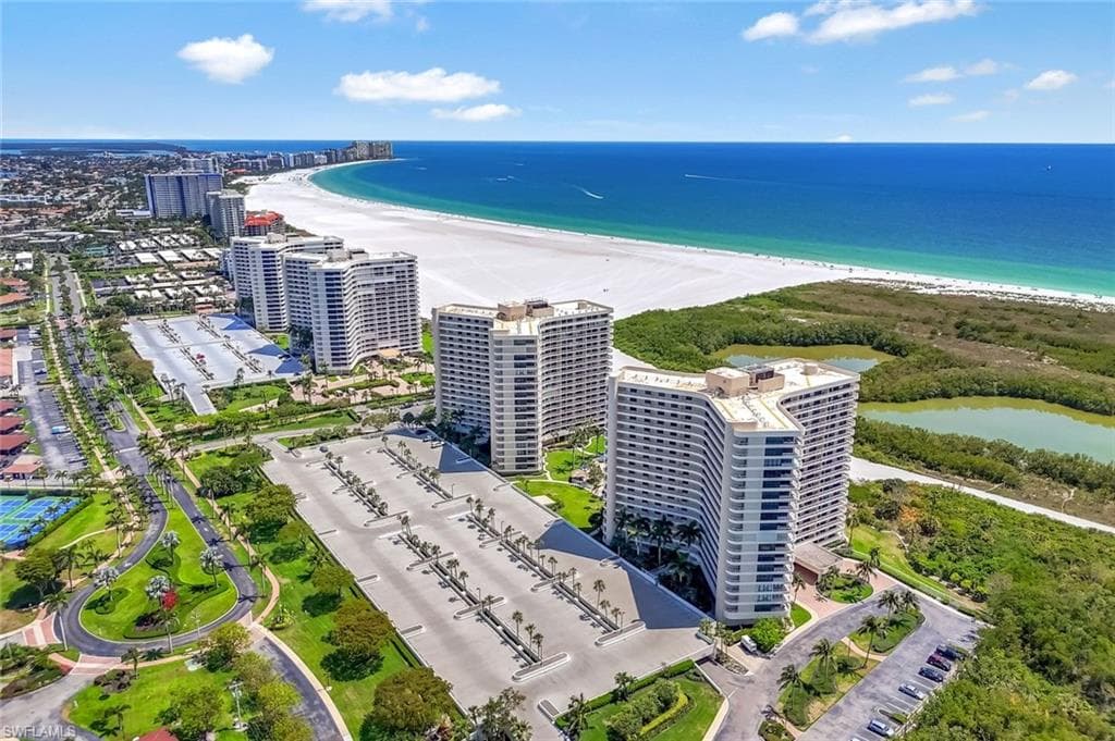 440 Seaview Ct 405, Marco Island, FL 34145-3
