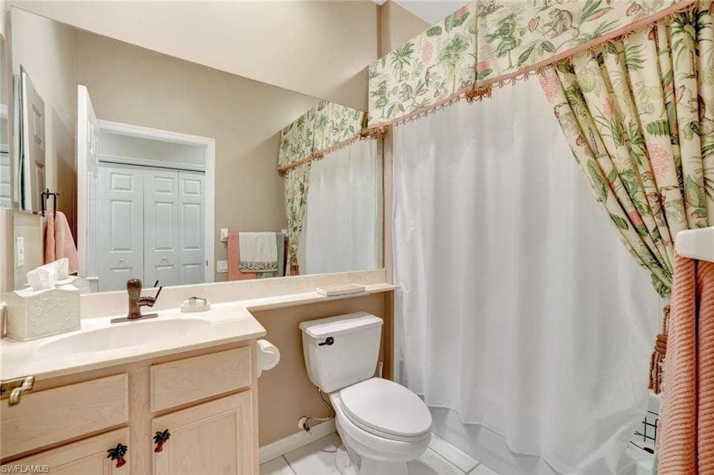 8560 Danbury Blvd 202, Naples, FL 34120-14