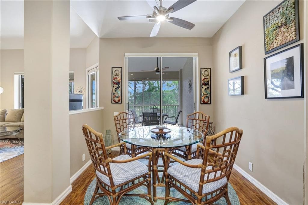 8560 Danbury Blvd 202, Naples, FL 34120-8