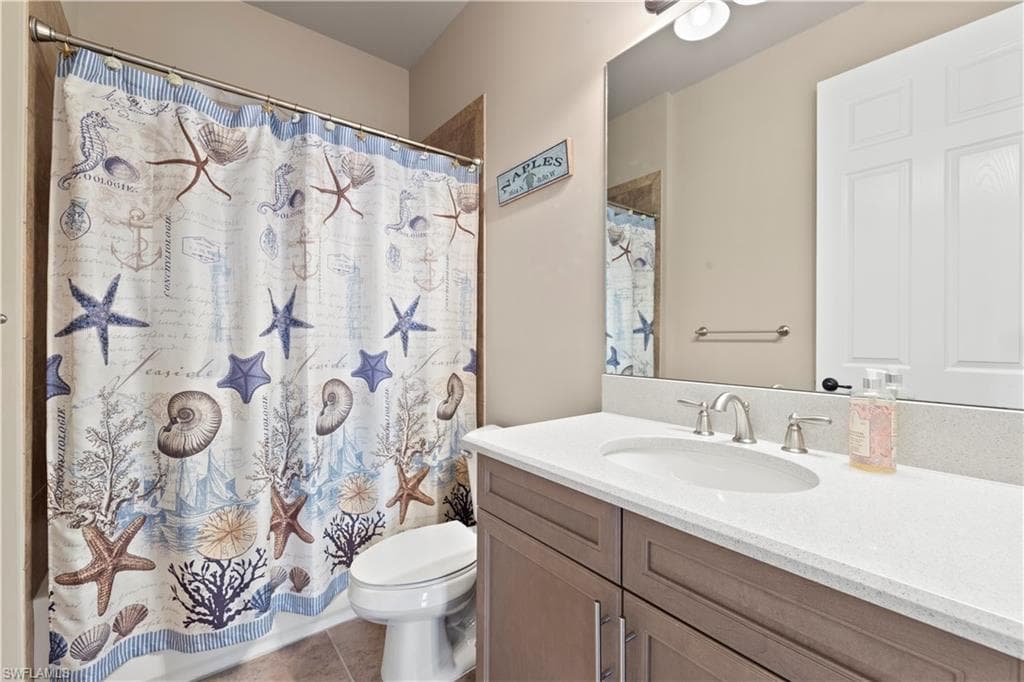 4168 Crescent Ct, Naples, FL 34119-33