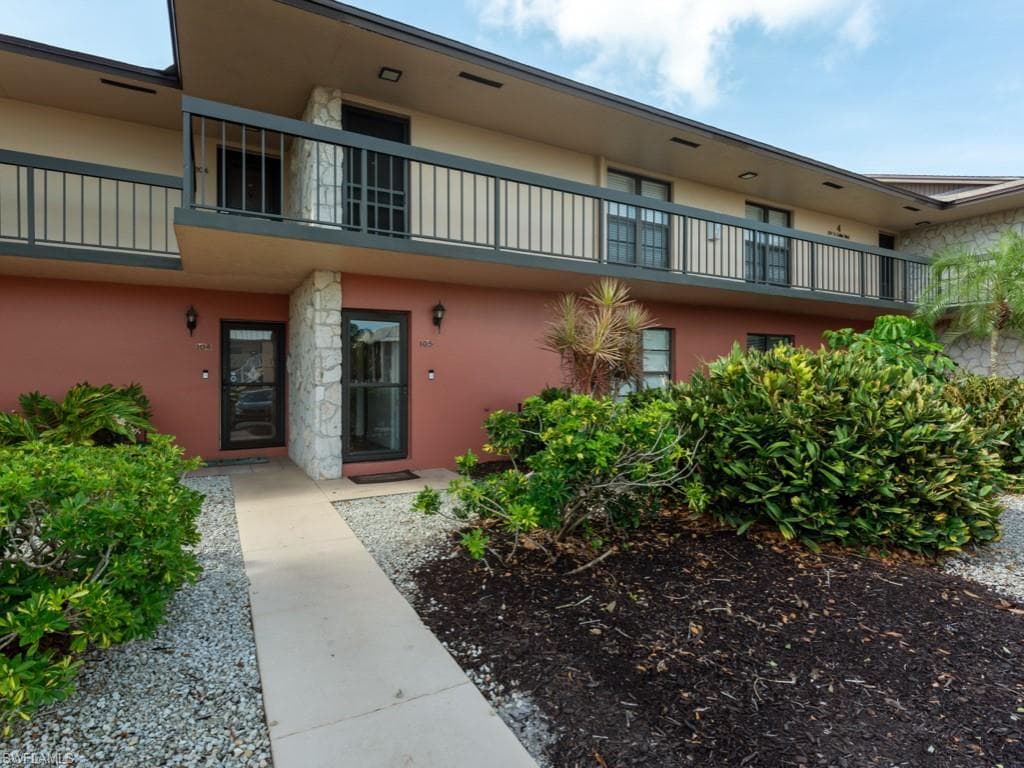207 Collier Blvd 4-105, Marco Island, FL 34145-11